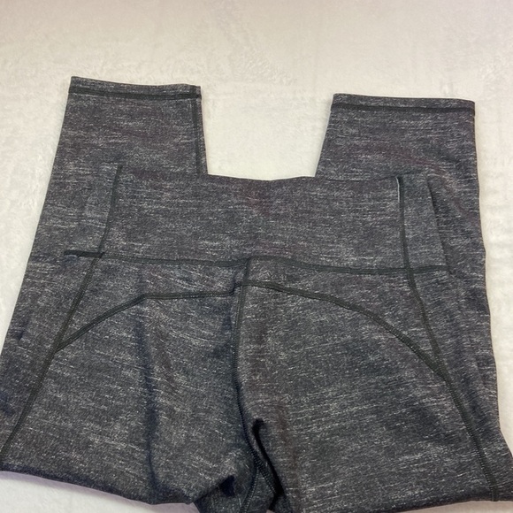Adidas Climalite Heathered Grey Cropped Yoga Legging Medium - Picture 2 of 6